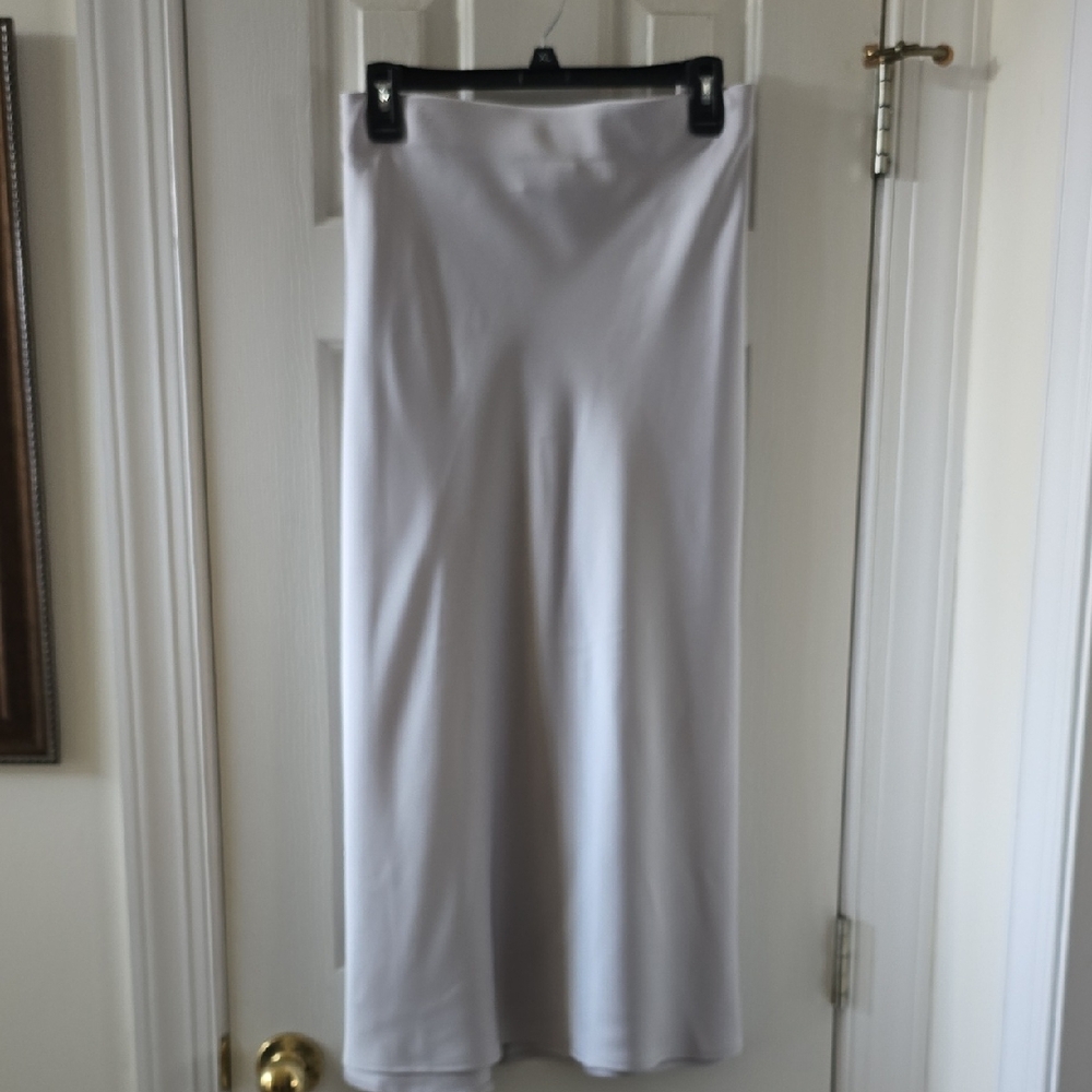 WORTHINGTON BRAND WOMENS PLUS SIZE LIGHT SILVER ELASTIC WAISTBAND SKIRT SIZE 18W